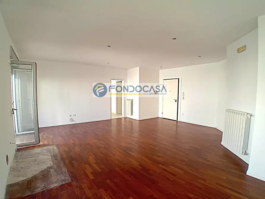 Immagine 5 di Appartamento in vendita  in Via Vittorio Alfieri Snc a Arnesano