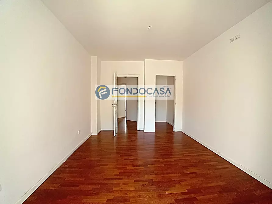 Immagine 12 di Appartamento in vendita  in Via Vittorio Alfieri Snc a Arnesano