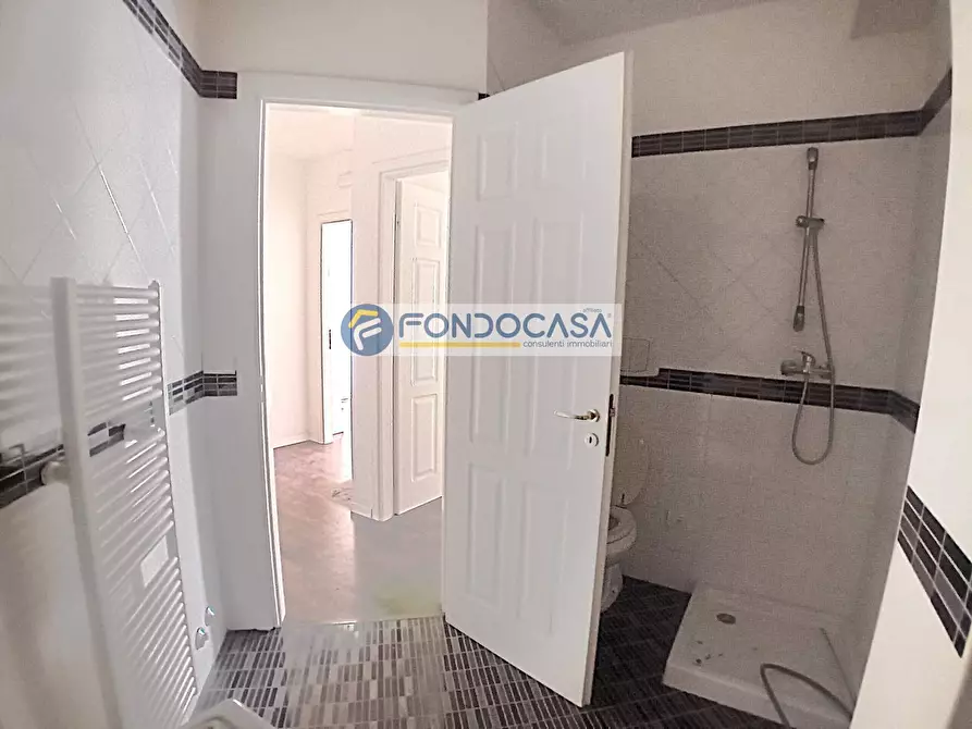 Immagine 18 di Appartamento in vendita  in Via Vittorio Alfieri Snc a Arnesano