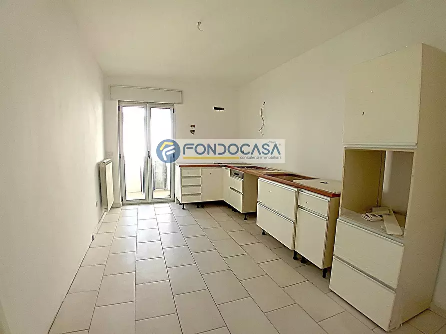 Immagine 15 di Appartamento in vendita  in Via Vittorio Alfieri Snc a Arnesano