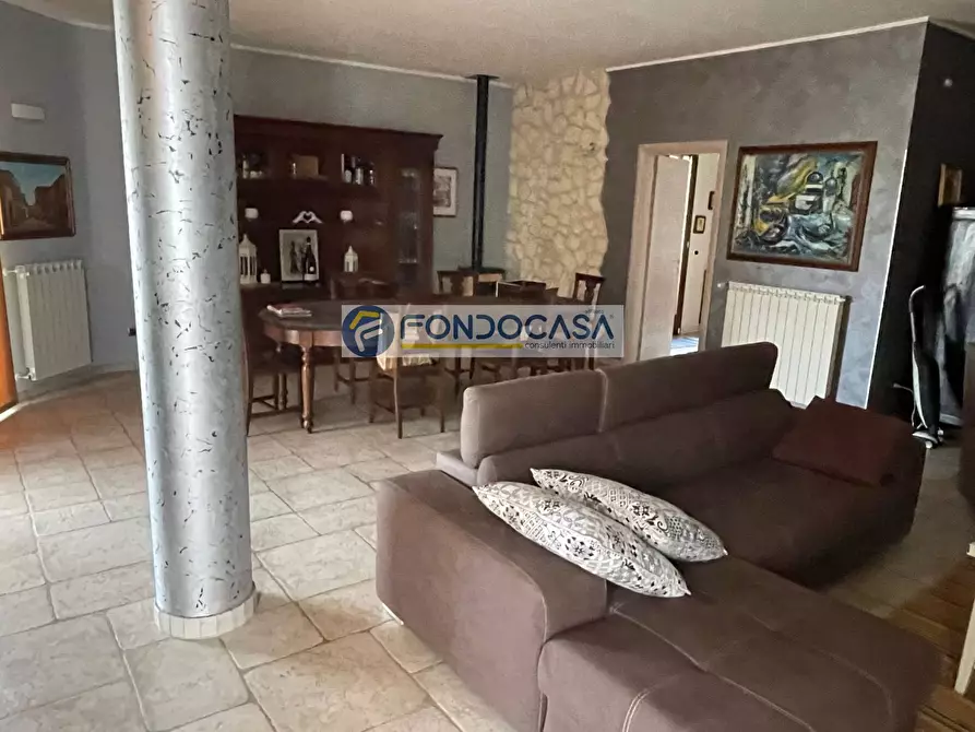 Immagine 12 di Villa in vendita  in Via della Libertà 15 a Arnesano