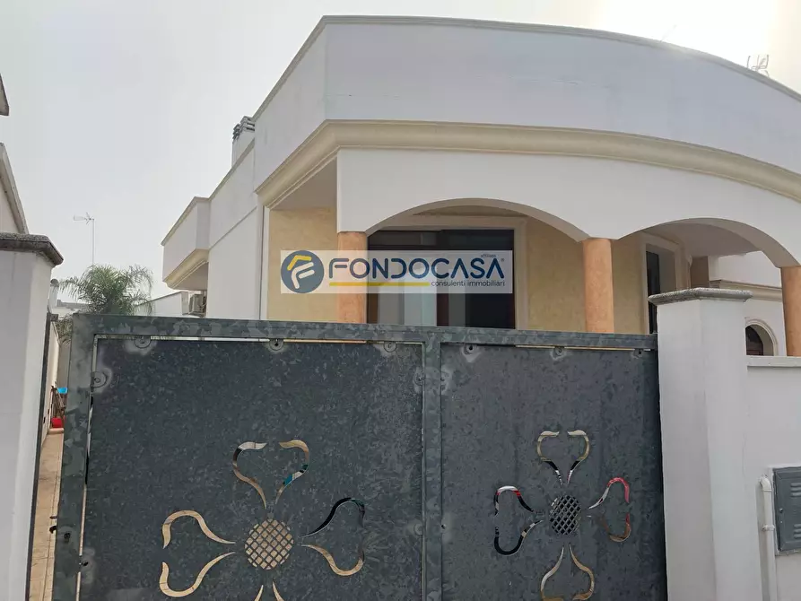 Immagine 21 di Villa in vendita  in Via della Libertà 15 a Arnesano