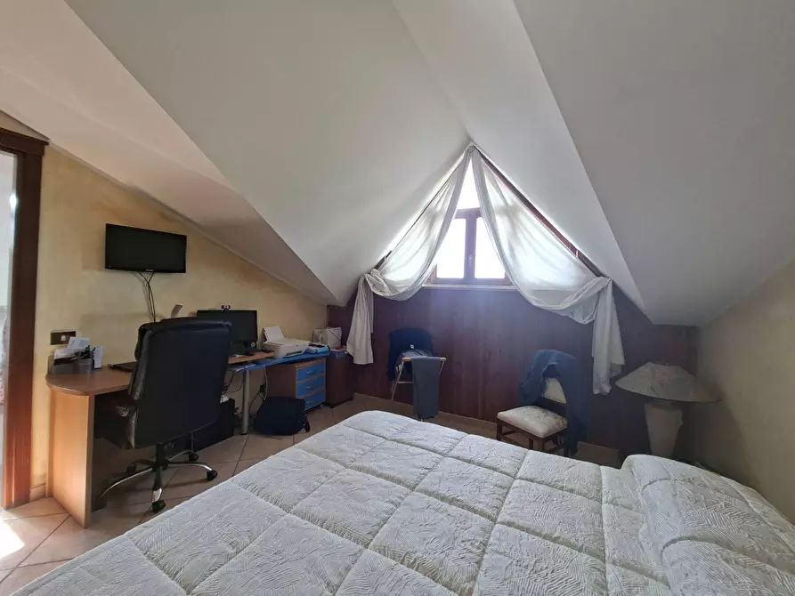 Immagine 13 di Attico in vendita  in via barra 34 a Avellino