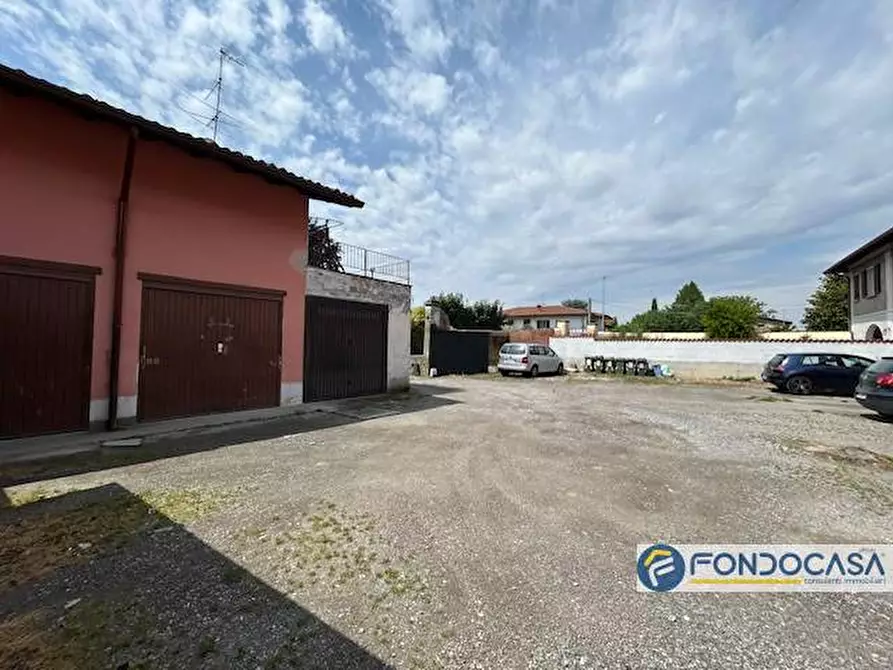 Immagine 18 di Appartamento in vendita  a Erbusco