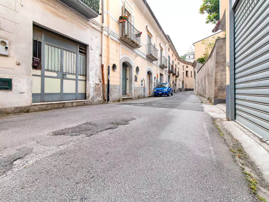 Immagine 3 di Magazzino in vendita  in Via Giovanni Nicotera 51 a Calvanico