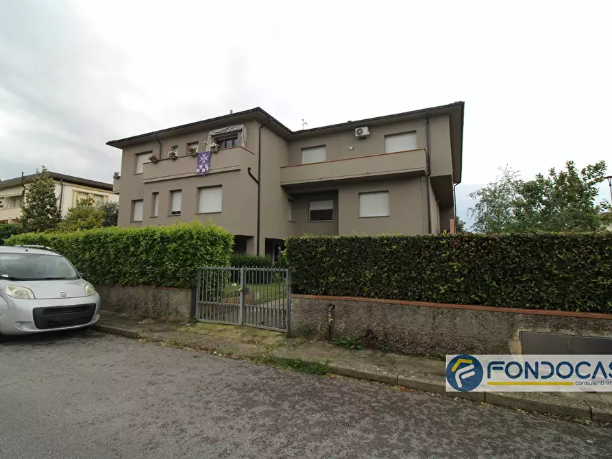 Immagine 2 di Appartamento in vendita  in Via Caduti Di Piavola a Calcinaia