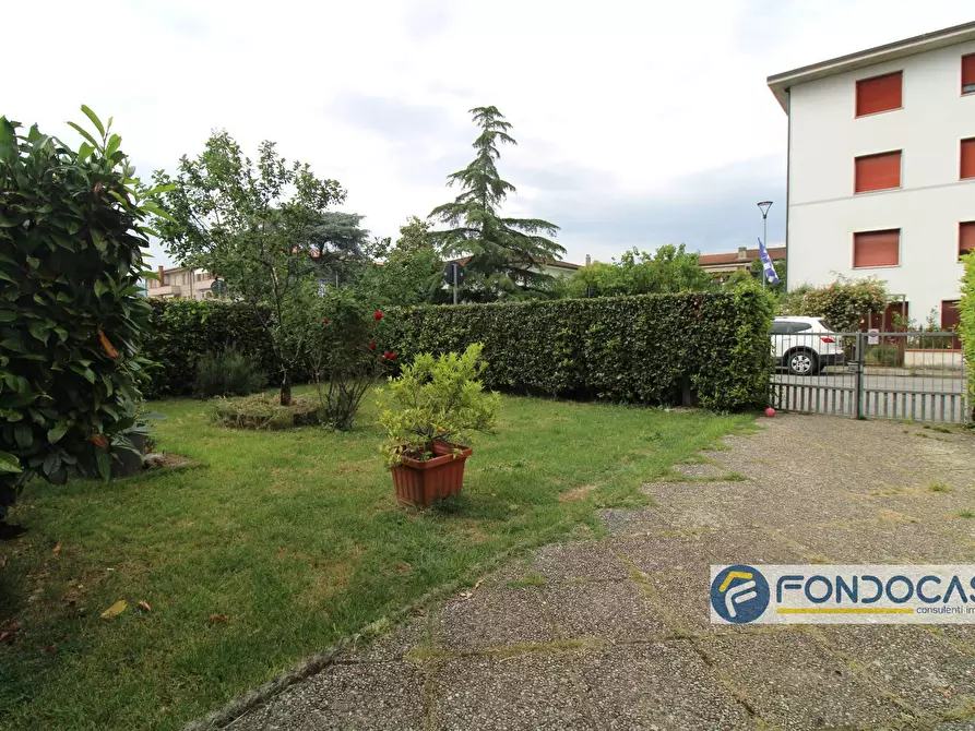 Immagine 3 di Appartamento in vendita  in Via Caduti Di Piavola a Calcinaia