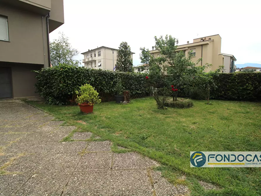 Immagine 7 di Appartamento in vendita  in Via Caduti Di Piavola a Calcinaia