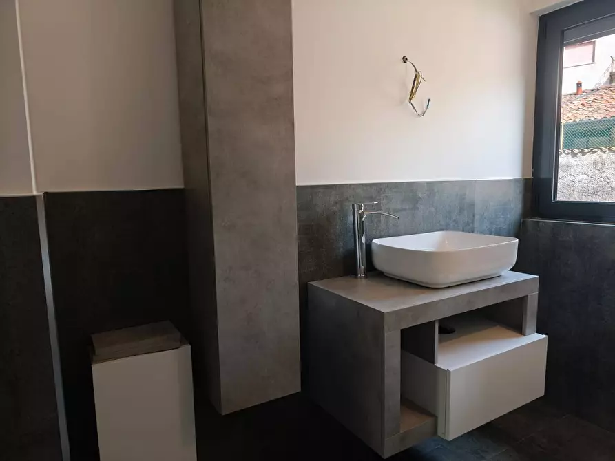 Immagine 12 di Appartamento in vendita  in Piazza Manzu a Clusone