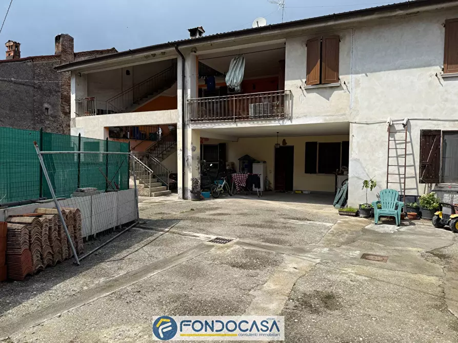 Immagine 2 di Appartamento in vendita  a Adro