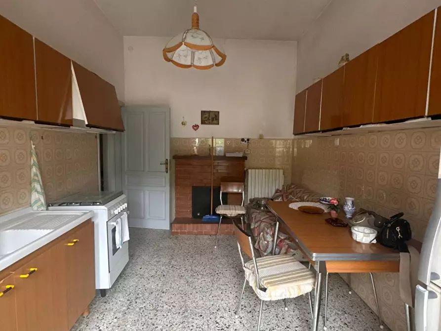 Immagine 13 di Appartamento in vendita  in via angelo russomando 42 a Giffoni Valle Piana