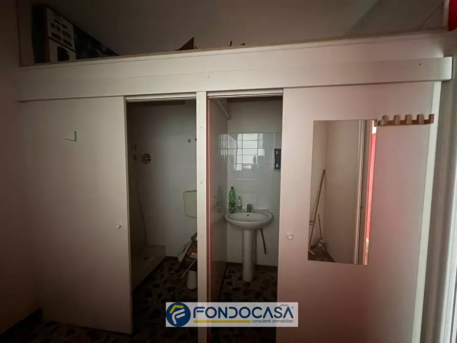 Immagine 43 di Appartamento in vendita  in via angelo russomando 42 a Giffoni Valle Piana