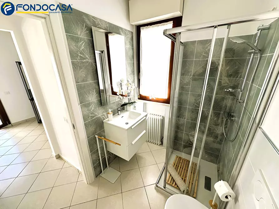 Immagine 19 di Appartamento in vendita  in Via Angelo Zanoni 1 a Alba Adriatica