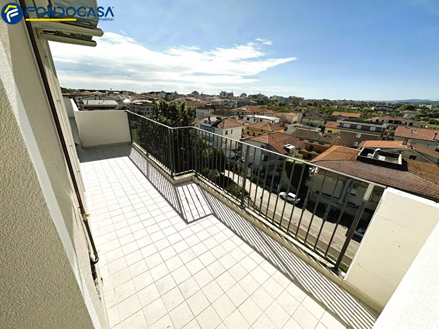 Immagine 20 di Appartamento in vendita  in Via Angelo Zanoni 1 a Alba Adriatica