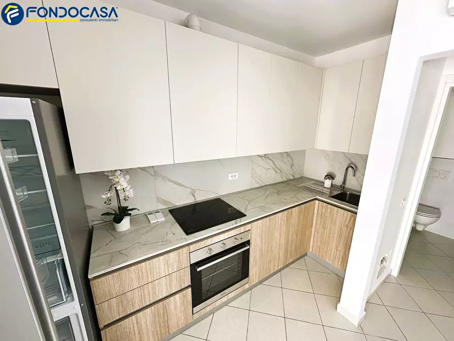 Immagine 2 di Appartamento in vendita  in Via Angelo Zanoni 1 a Alba Adriatica