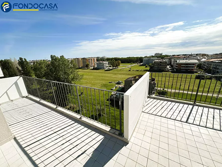 Immagine 23 di Appartamento in vendita  in Via Angelo Zanoni 1 a Alba Adriatica