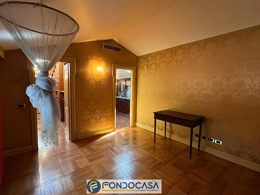 Immagine 20 di Attico in vendita  a Coccaglio