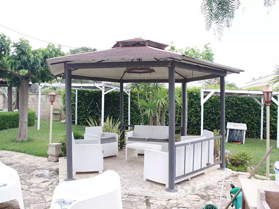 Immagine 21 di Villa in vendita  in via otranto 26 a Grottaglie