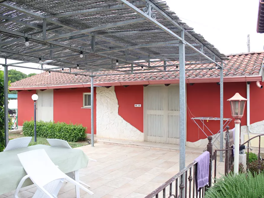 Immagine 25 di Villa in vendita  in via otranto 26 a Grottaglie