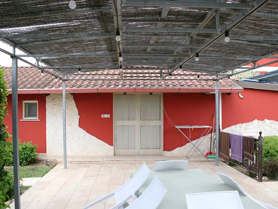 Immagine 26 di Villa in vendita  in via otranto 26 a Grottaglie