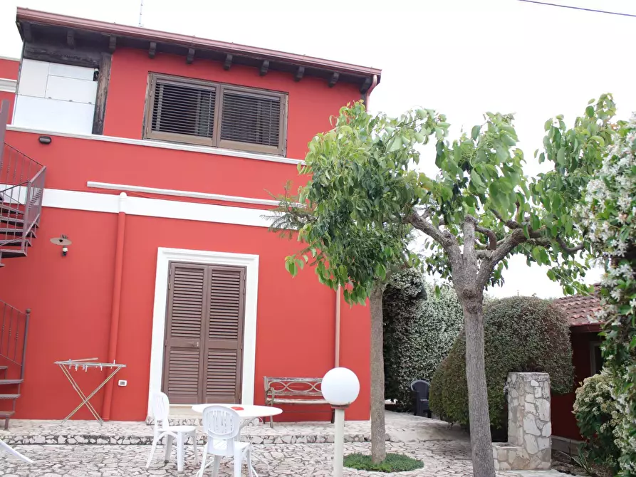 Immagine 59 di Villa in vendita  in via otranto 26 a Grottaglie