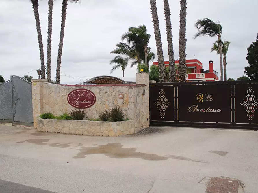 Immagine 71 di Villa in vendita  in via otranto 26 a Grottaglie