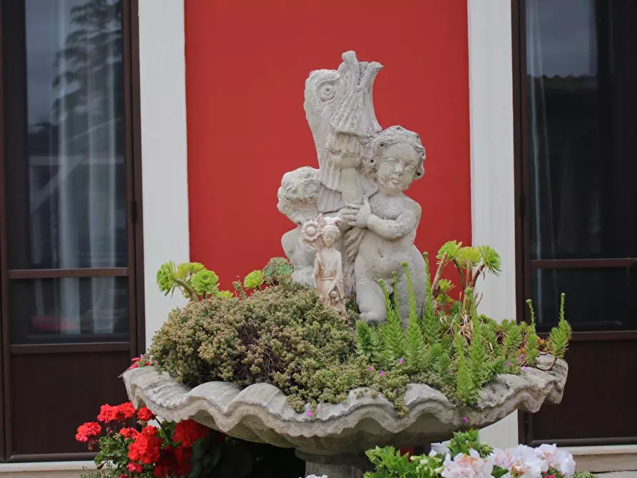 Immagine 74 di Villa in vendita  in via otranto 26 a Grottaglie