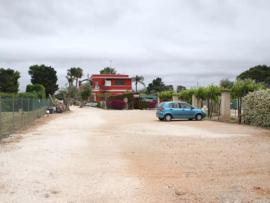 Immagine 77 di Villa in vendita  in via otranto 26 a Grottaglie