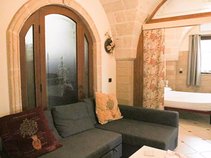 Immagine 109 di Villa in vendita  in via otranto 26 a Grottaglie