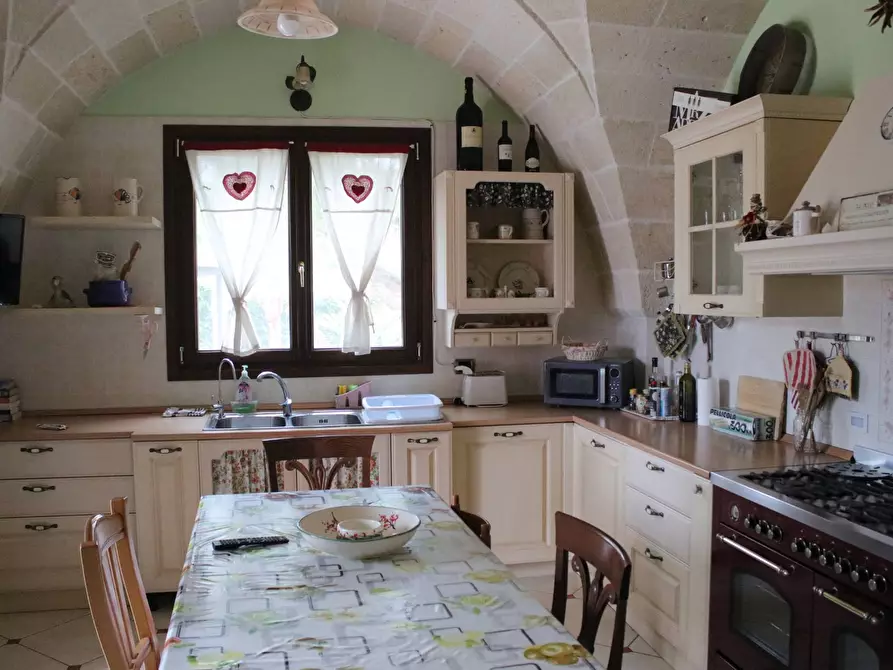 Immagine 113 di Villa in vendita  in via otranto 26 a Grottaglie