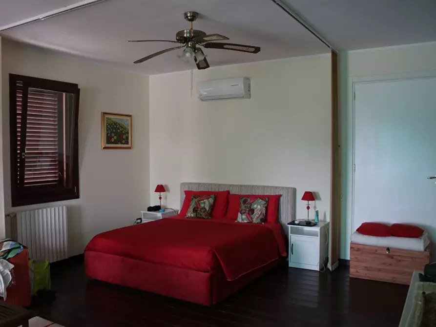 Immagine 120 di Villa in vendita  in via otranto 26 a Grottaglie