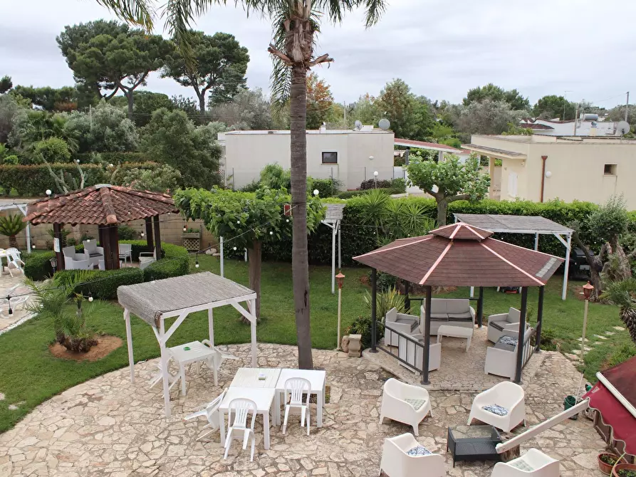 Immagine 130 di Villa in vendita  in via otranto 26 a Grottaglie