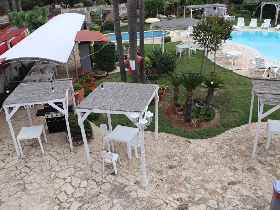 Immagine 131 di Villa in vendita  in via otranto 26 a Grottaglie