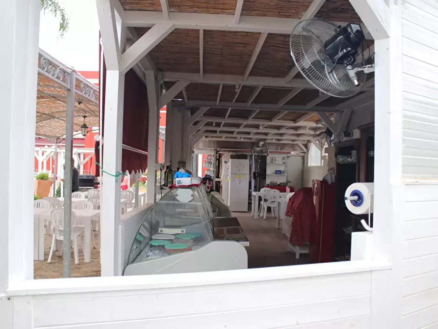 Immagine 12 di Villa in vendita  in via otranto 26 a Grottaglie