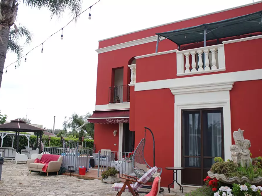 Immagine 14 di Villa in vendita  in via otranto 26 a Grottaglie
