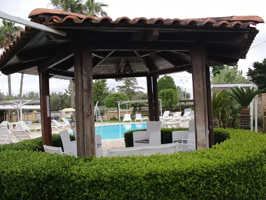 Immagine 17 di Villa in vendita  in via otranto 26 a Grottaglie