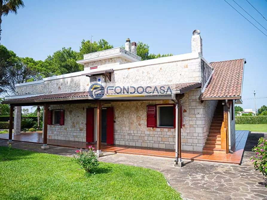 Immagine 9 di Villa in vendita  in Contrada Chiani a Oria