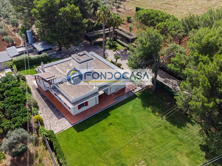 Immagine 24 di Villa in vendita  in Contrada Chiani a Oria