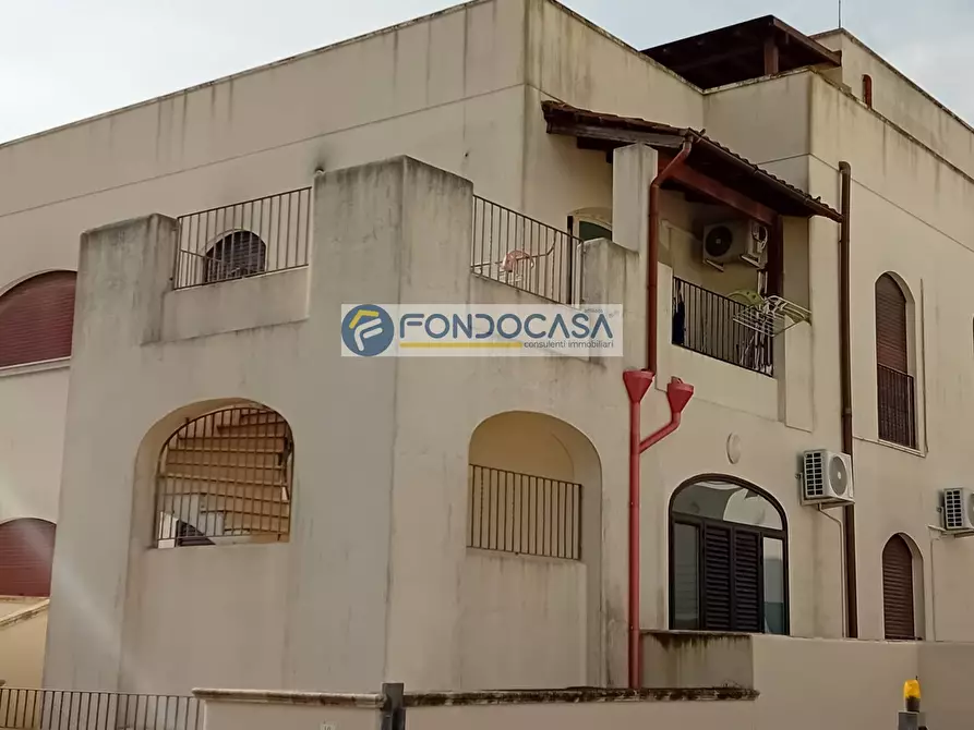 Immagine 15 di Appartamento in vendita  in Via Monsignor Vittorio Boccadamo a Castro