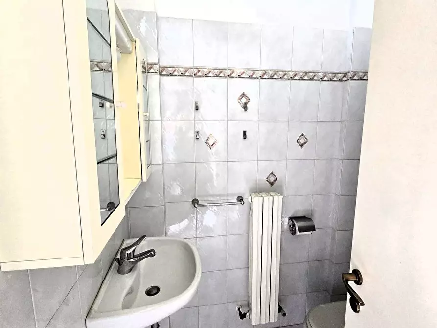 Immagine 9 di Appartamento in vendita  in Via Silvio Pellico 90 a San Benedetto Del Tronto