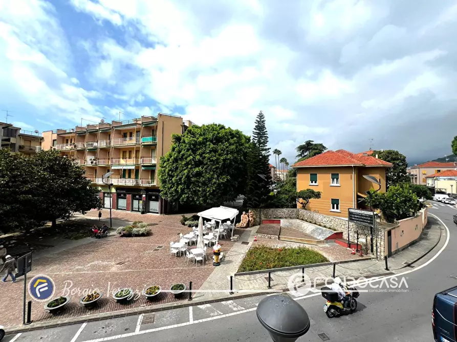 Immagine 20 di Appartamento in vendita  in Via Giacomo Matteotti a Borgio Verezzi