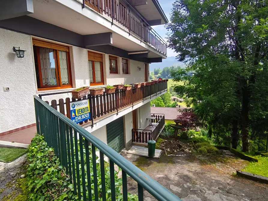 Immagine 1 di Appartamento in vendita  in Via Cluren 4 a Ardesio