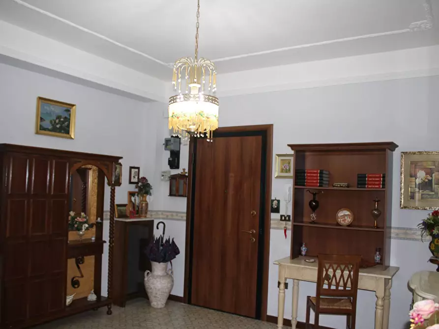 Immagine 4 di Villa in vendita  in via giordano 21 a San Giorgio Ionico