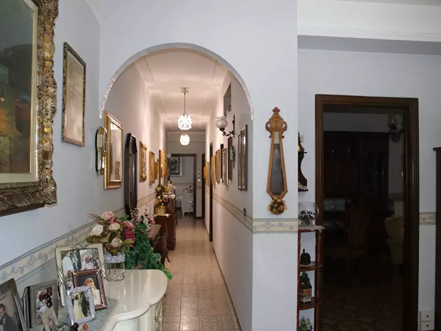 Immagine 5 di Villa in vendita  in via giordano 21 a San Giorgio Ionico