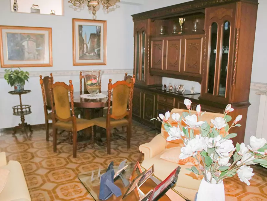 Immagine 10 di Villa in vendita  in via giordano 21 a San Giorgio Ionico