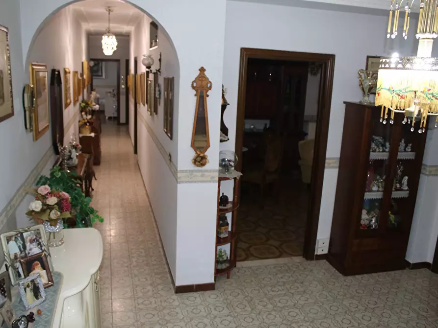 Immagine 12 di Villa in vendita  in via giordano 21 a San Giorgio Ionico