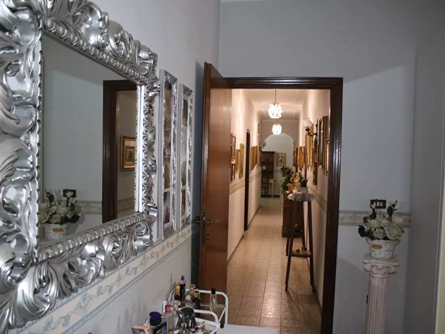 Immagine 16 di Villa in vendita  in via giordano 21 a San Giorgio Ionico