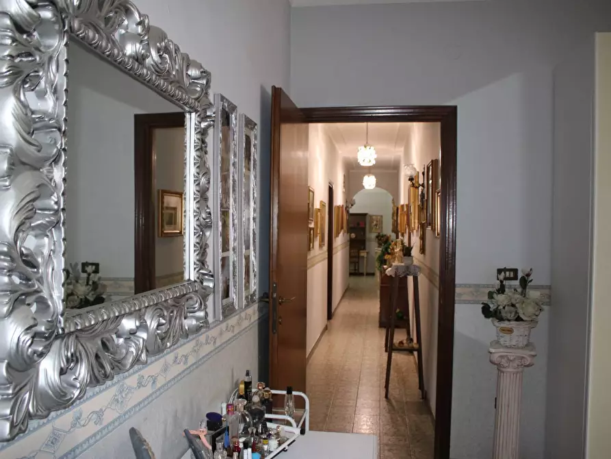 Immagine 17 di Villa in vendita  in via giordano 21 a San Giorgio Ionico