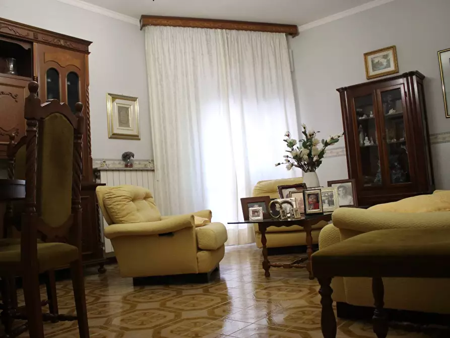 Immagine 33 di Villa in vendita  in via giordano 21 a San Giorgio Ionico