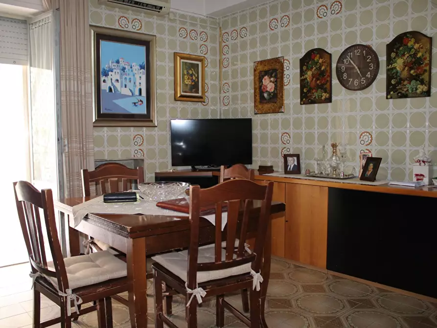 Immagine 35 di Villa in vendita  in via giordano 21 a San Giorgio Ionico